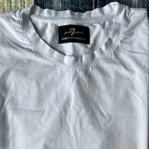 White t shirt 7 for all mankind size M